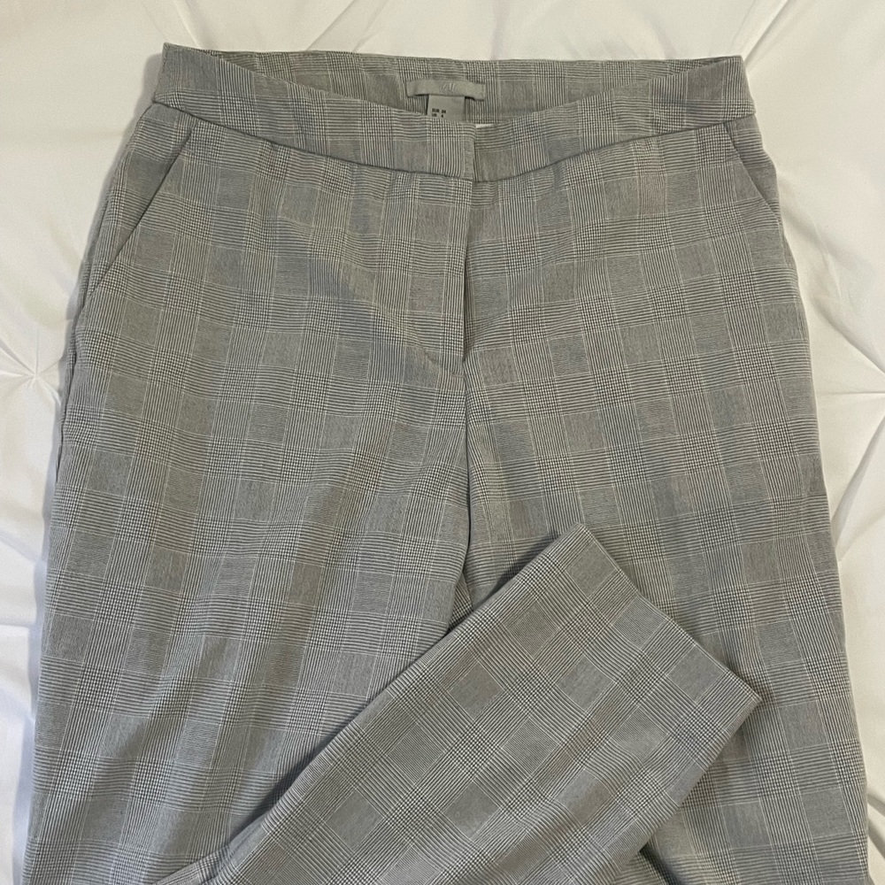 LOFT Curvy Skinny Mid Waisted Pants